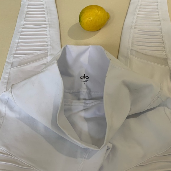 ALO Moto leggings - Picture 4 of 5